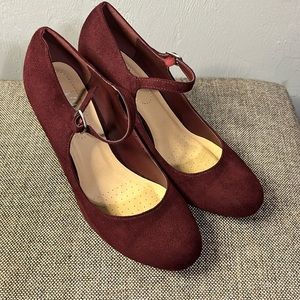 J. Adams maroon suede block heels, size 8 1/2.